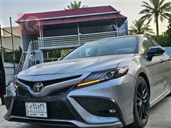 تۆیۆتا کامری